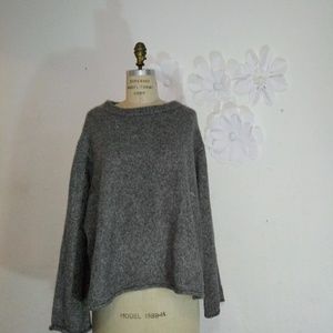 ZARA KNIT BRAND SWEATER GRAY COLOR.